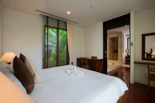 Kata Gardens Beach Apartment