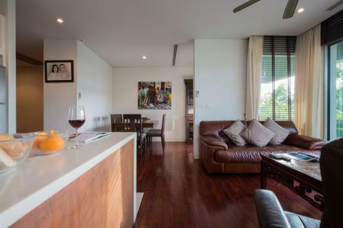 Kata Gardens Beach Apartment