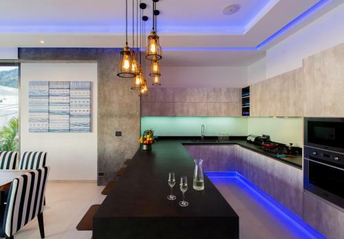 Villa Momo, Kata Phuket