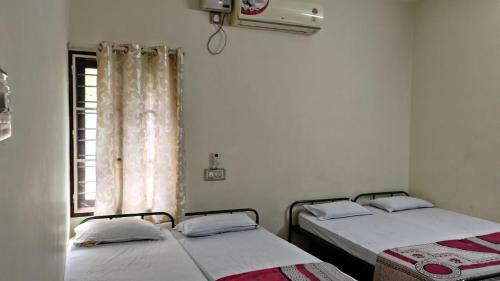 Hostal Charisma Homestay
