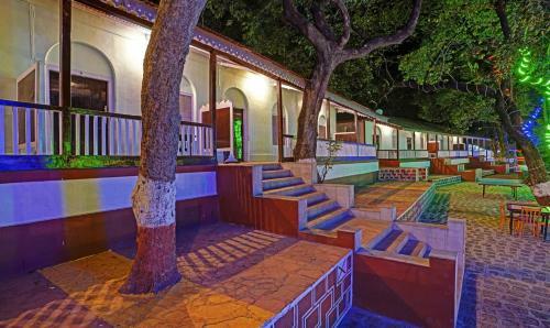 Hotel Treebo Trend Cecil Resort