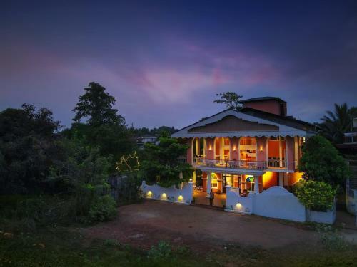 Treehouse Vega, A Boutique Hotel