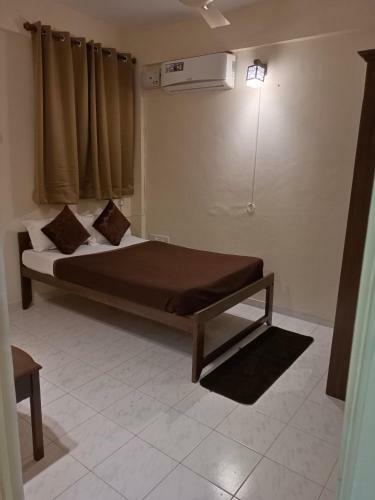 Hotel Alanapoolstay