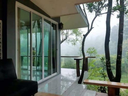 Bed & Breakfast Theroadview Resort