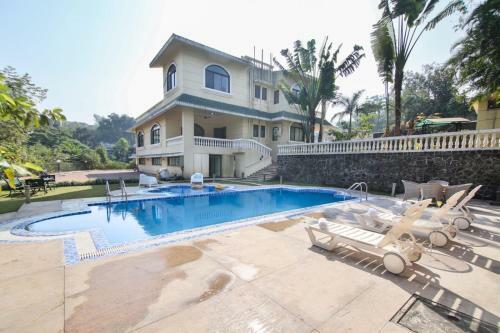 Akbar Villa