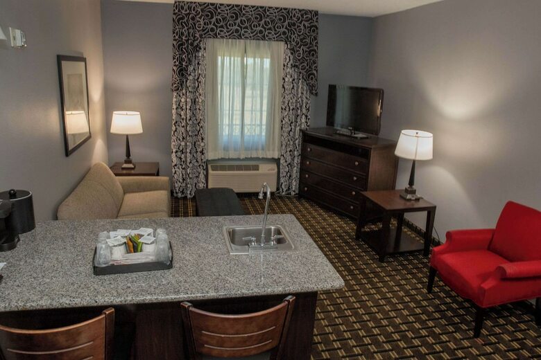 Evangeline Downs Hotel, An Ascend Hotel Collection Member