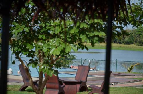 Hotel Lake Park
