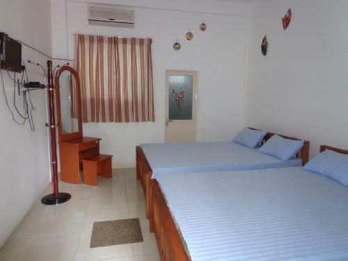 Hostal The Senaro Holiday Inn