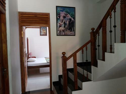 Hotel Cannel Side Guest House