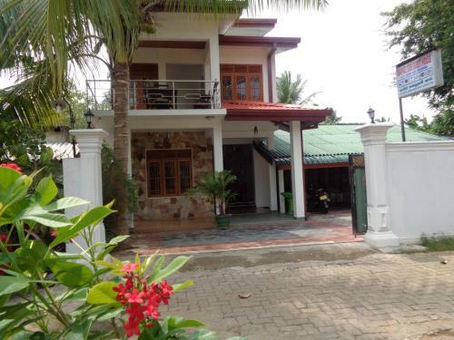 Hotel Cannel Side Guest House