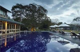 The Lake Hotel