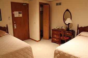Hotel Cedar Creek