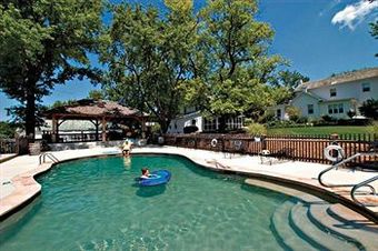Hotel Cedar Creek