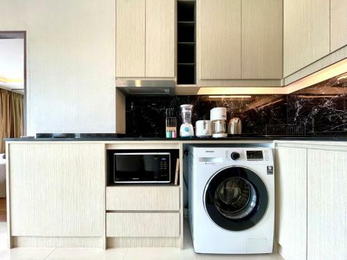 Seaview Apartment In Mida Grande Resort