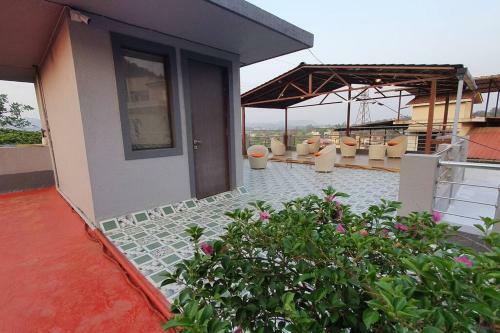 Cozy Villa With Temperature Control Swimming Pool
