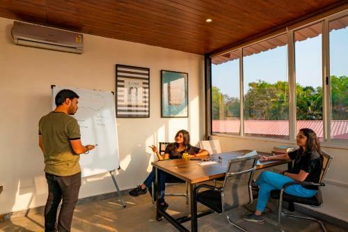 Albergue Zostel Plus Lonavala
