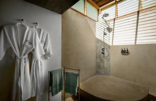 Phandara Luxury Pool Villas