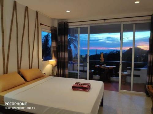 Hotel Sairee View Resort