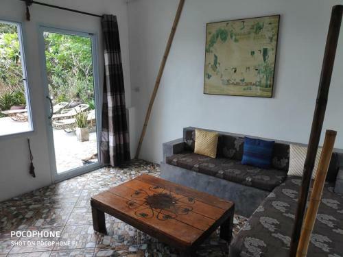 Hotel Sairee View Resort