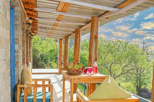 Villa Saffronstays El Sueno