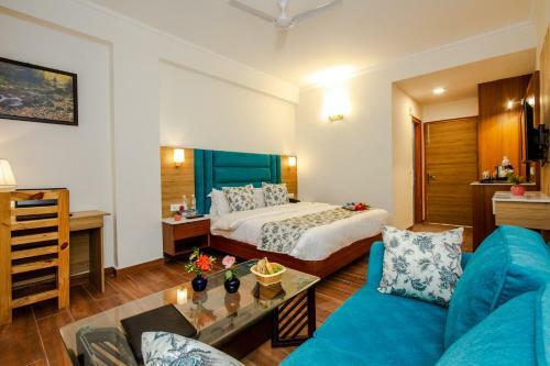 Hotel Anand Vardhan Resorts