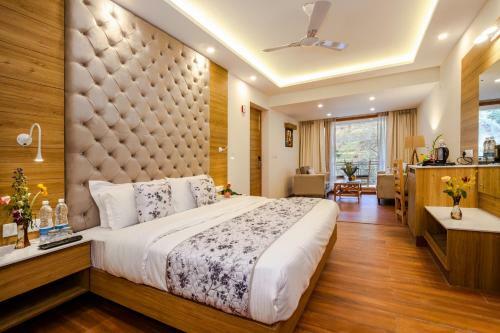 Hotel Anand Vardhan Resorts