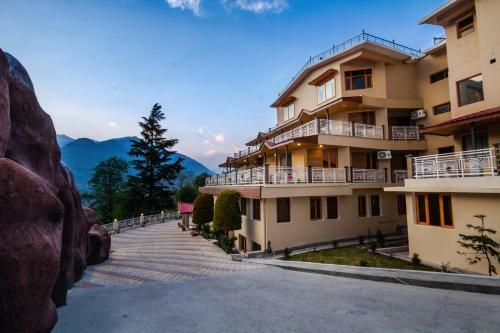 Hotel Anand Vardhan Resorts