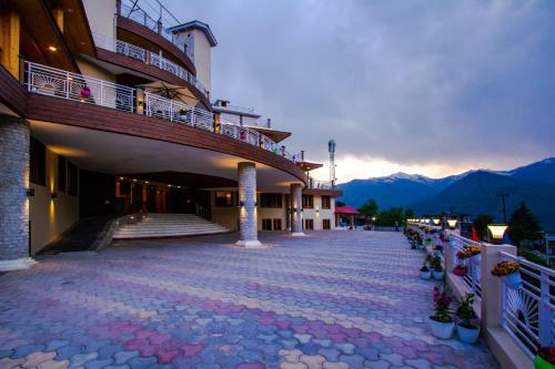 Hotel Anand Vardhan Resorts