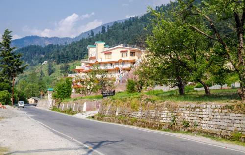 Hotel Anand Vardhan Resorts