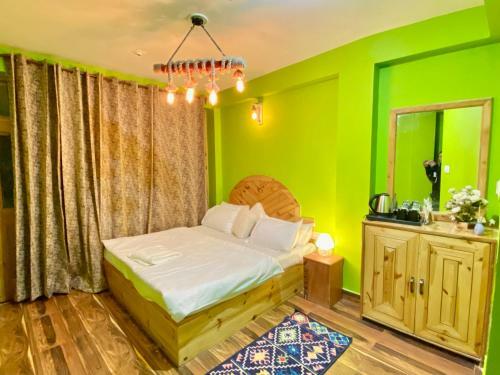 Hostal Old Town Cafe And Stay