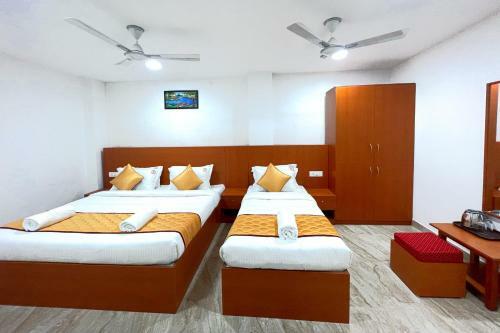 Hotel K11 Express - Opp Express Avenue