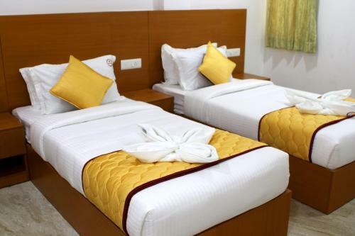 Hotel K11 Express - Opp Express Avenue