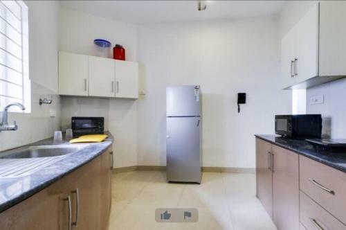 Villa Friends Stay Near Siruseri