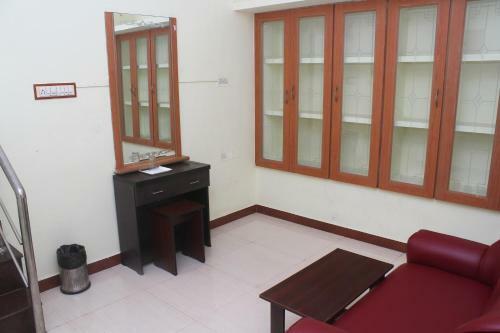 Skyry Hotels T Nagar