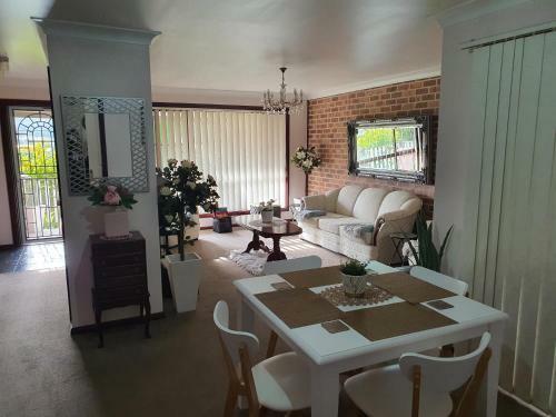 The Junction Estate. Cool, Stylish, Private.