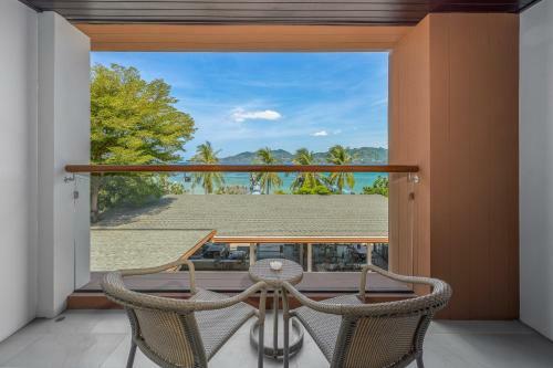 Liv Hotel Phuket Patong Beachfront - Sha Extra Plus