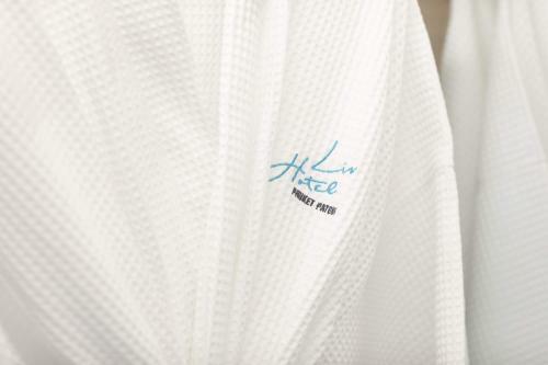 Liv Hotel Phuket Patong Beachfront - Sha Extra Plus