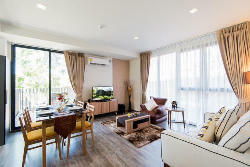 Apartamento The Deck Modern Resort Phuket