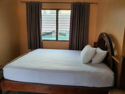 Hostal Baan Sukjai Guesthouse