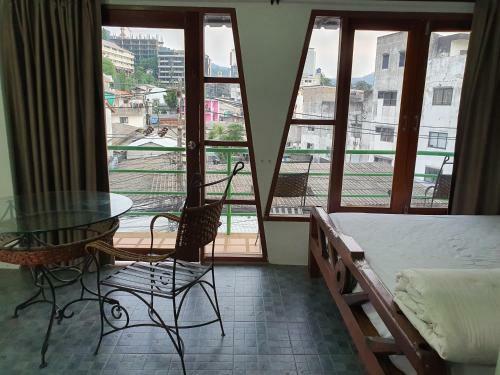 Hostal Baan Sukjai Guesthouse
