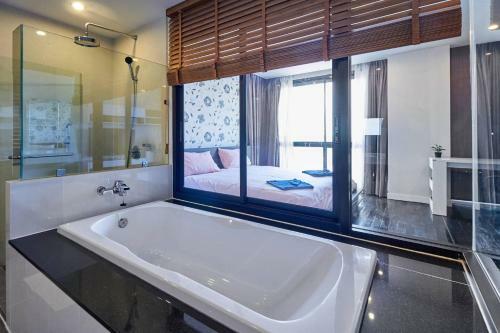 Wow Apartment At Unity Patong