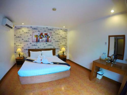 Happy Holiday Resort And Apartments Patong Beach