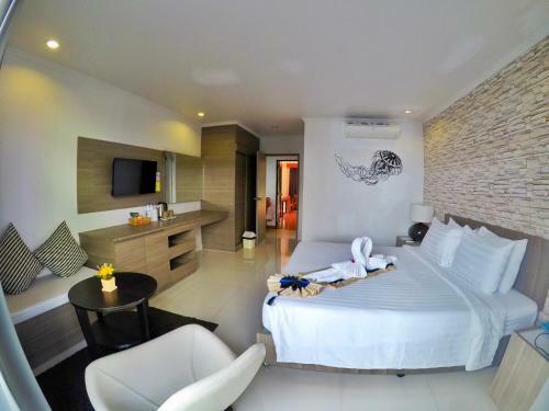 Happy Holiday Resort And Apartments Patong Beach