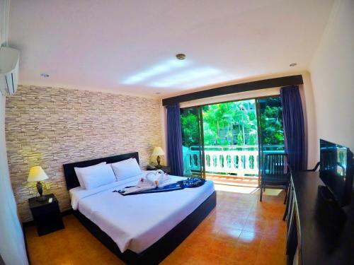 Happy Holiday Resort And Apartments Patong Beach