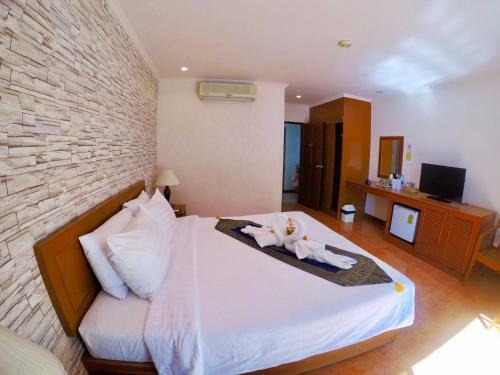 Happy Holiday Resort And Apartments Patong Beach