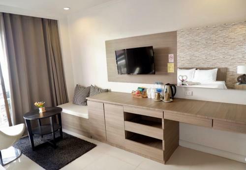 Happy Holiday Resort And Apartments Patong Beach