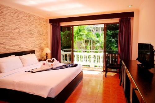 Happy Holiday Resort And Apartments Patong Beach
