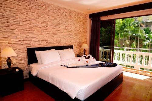 Happy Holiday Resort And Apartments Patong Beach