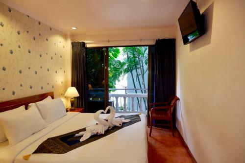 Happy Holiday Resort And Apartments Patong Beach