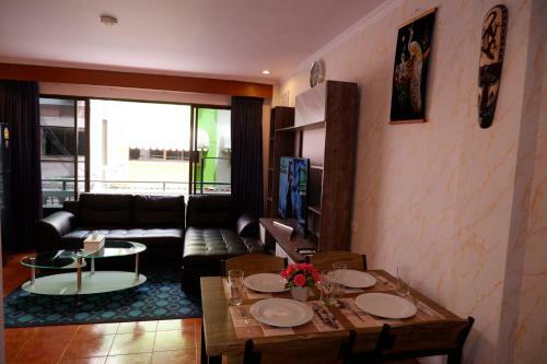 Happy Holiday Resort And Apartments Patong Beach
